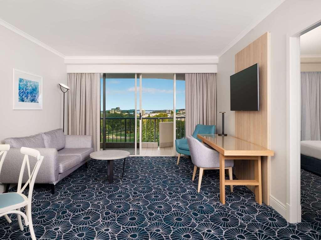 The Sebel Twin Towns Hotel Gold Coast Room photo